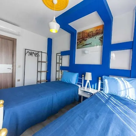Fabulous With Private Swimming Pool,sogut *